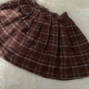 Plaid pleated skirt, side zip-up from Shein